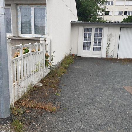 Isa Aparthotel Issoudun Exterior foto